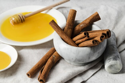 Licorice roots, honey, and Cinnamon